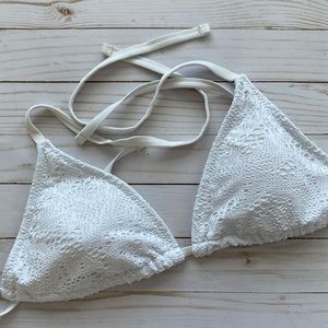 Mossimo White Bikini Top Sz. D